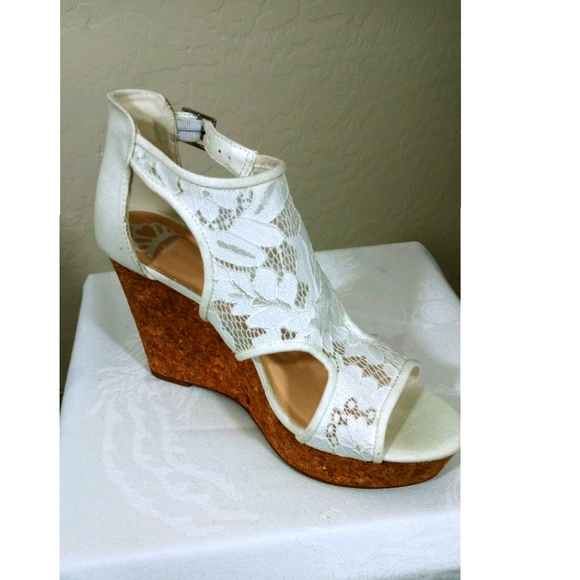 fergalicious white wedges